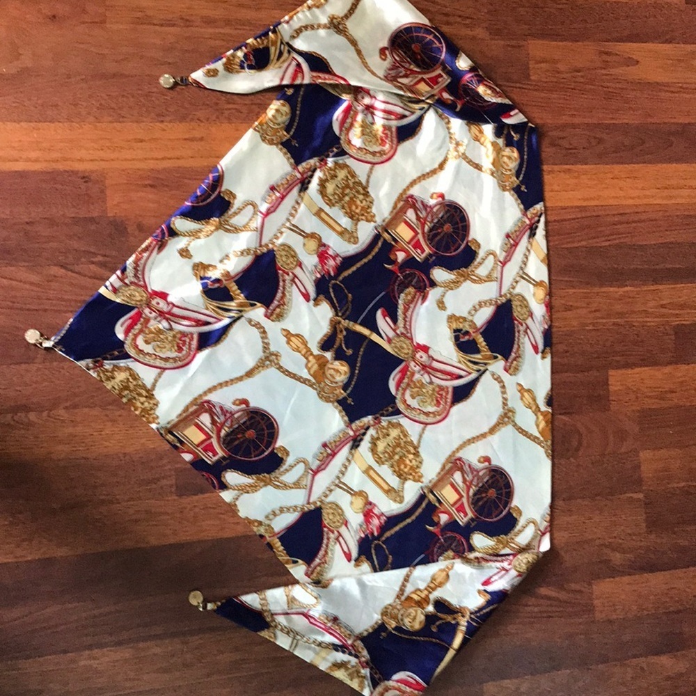 Chain Print Bandana scarf - Picture 3 of 3